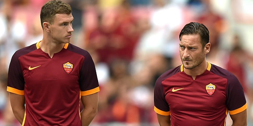 Edin Dzeko dan Francesco Totti