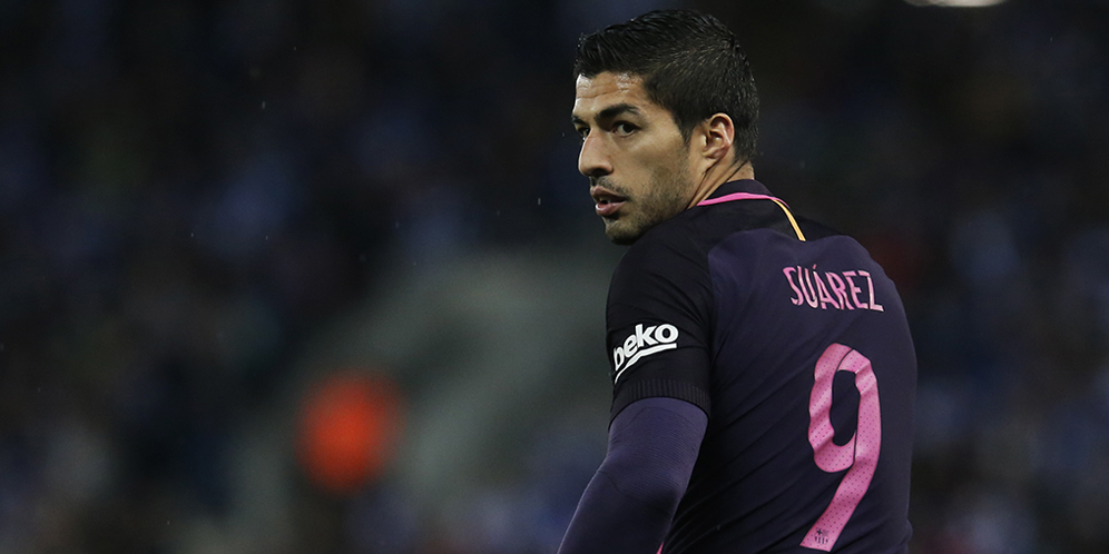 Luis Suarez Mengalami Cedera saat Latihan