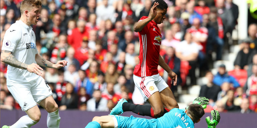 Pelatih Swansea Sebut Rashford Tipu Wasit