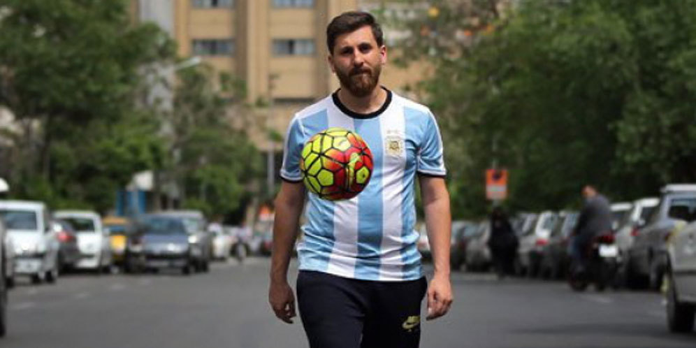 Messi Ternyata Punya Kembaran Identik di Iran! Messi Ternyata Punya Kembaran Identik di Iran!