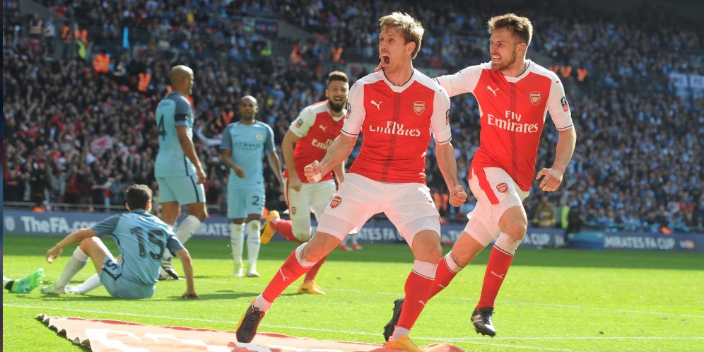 Kebahagiaan dan Gol Kaki Kanan Pertama Bagi Nacho Monreal Kebahagiaan dan Gol Kaki Kanan Pertama Bagi Nacho Monreal
