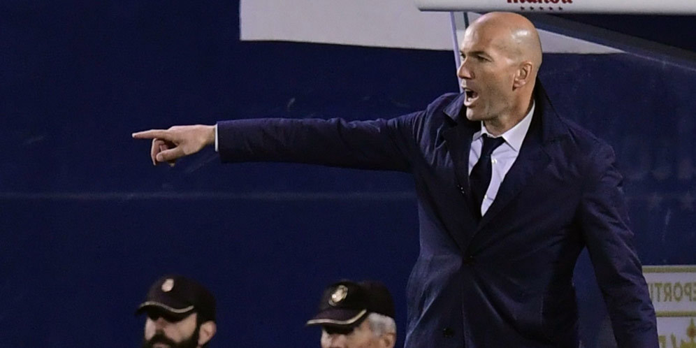 Zidane: Kemenangan di Menit-Menit Akhir Sangat Mengasyikkan Zidane: Kemenangan di Menit-Menit Akhir Sangat Mengasyikkan
