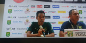 Pemain Persebaya Merasa Lebih Enjoy Tanpa Iwan Setiawan Pemain Persebaya Merasa Lebih Enjoy Tanpa Iwan Setiawan