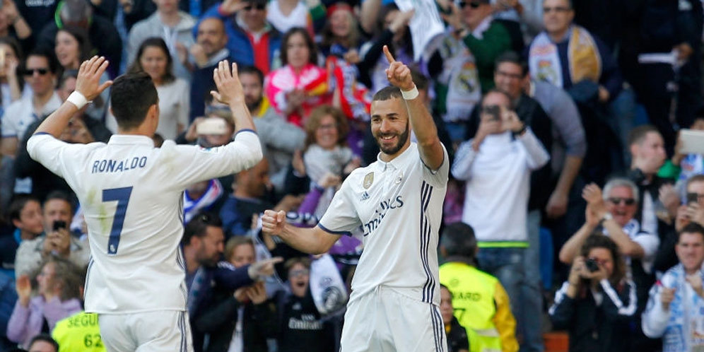 Ancelotti: Benzema Striker Terbaik Untuk Ronaldo Ancelotti: Benzema Striker Terbaik Untuk Ronaldo