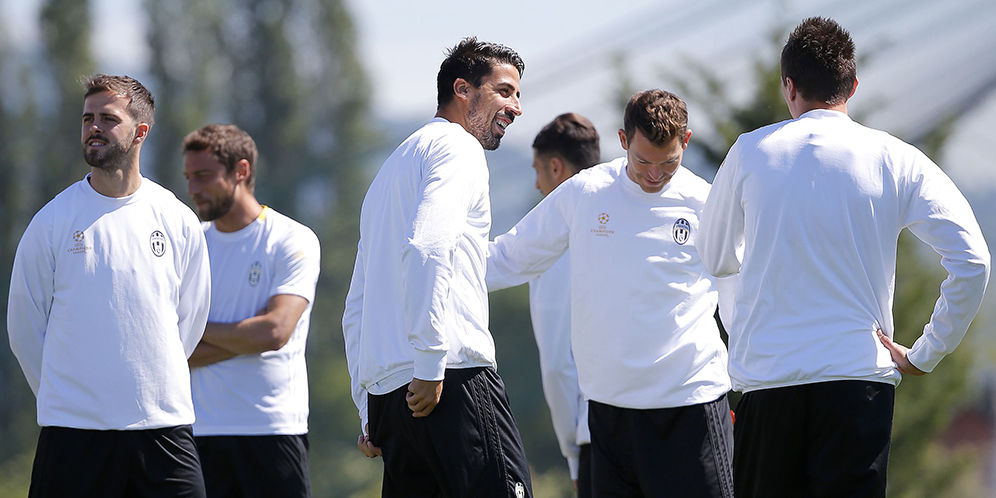 Khedira: Allegri Salah Satu Pelatih Terbaik Dunia Khedira: Allegri Salah Satu Pelatih Terbaik Dunia