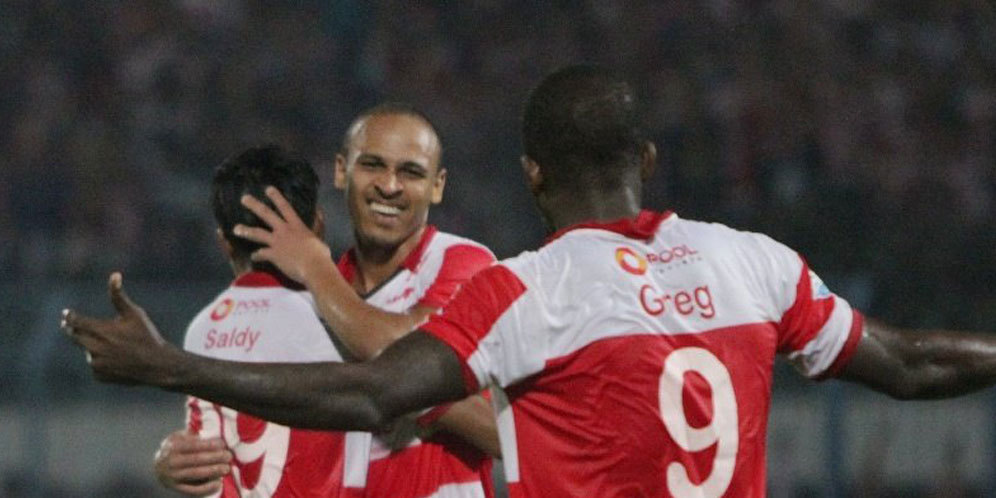 Madura United Patahkan Rekor PS TNI Madura United Patahkan Rekor PS TNI
