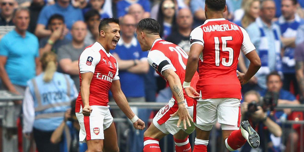 Hasil Pertandingan Arsenal vs Chelsea: 2-1 Hasil Pertandingan Arsenal vs Chelsea: 2-1