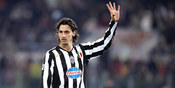 Raiola: Ibrahimovic Tinggalkan Juve Bukan Karena Calciopoli Raiola: Ibrahimovic Tinggalkan Juve Bukan Karena Calciopoli