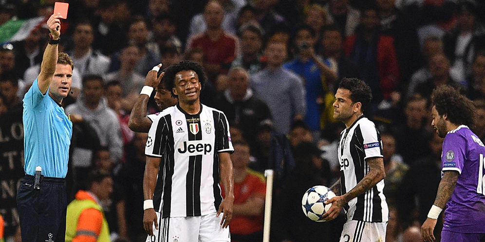 Video: Kartu Merah Cuadrado Atau Diving Ramos? Video: Kartu Merah Cuadrado Atau Diving Ramos?