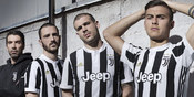 Juventus Rilis Seragam Kandang 2017/18 Juventus Rilis Seragam Kandang 2017/18