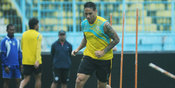 Aji Isyaratkan Turunkan Juan Pino Hadapi Persegres Aji Isyaratkan Turunkan Juan Pino Hadapi Persegres