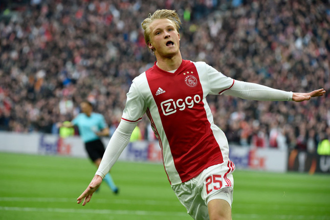 Kasper Dolberg (Ajax) Kasper Dolberg (Ajax)