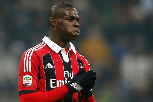 Mario Balotelli - Penyerang Mario Balotelli - Penyerang