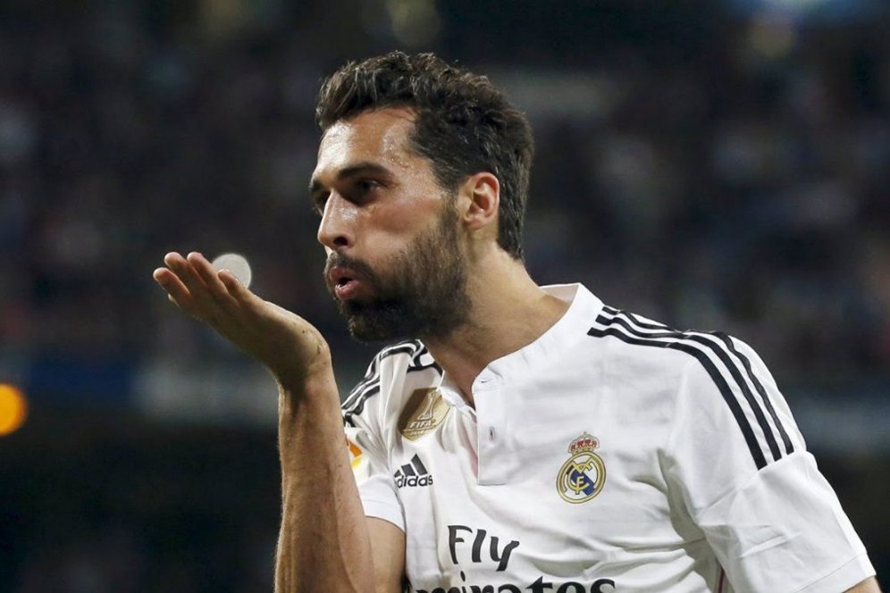 Arbeloa Ejek Barca: 12 Pemain Masih Belum Bisa Menang! Arbeloa Ejek Barca: 12 Pemain Masih Belum Bisa Menang!