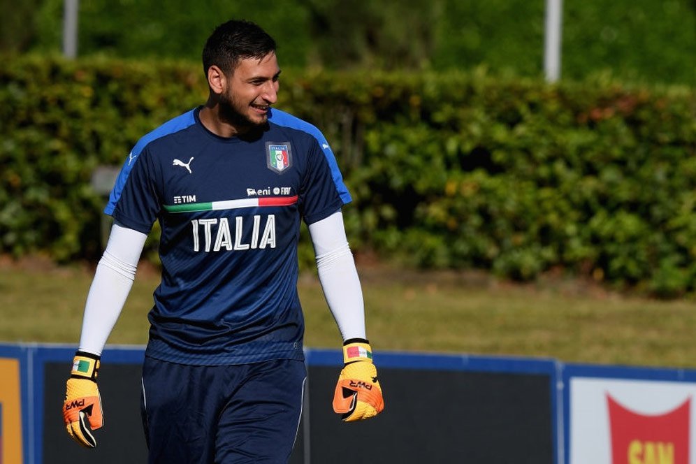 Diguyur Dolar Palsu, Kedewasaan Donnarumma Dipuji Diguyur Dolar Palsu, Kedewasaan Donnarumma Dipuji