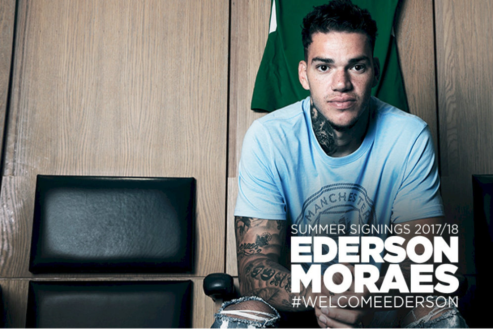 Keberadaan Bravo Tak Bikin Ederson Tertekan Keberadaan Bravo Tak Bikin Ederson Tertekan