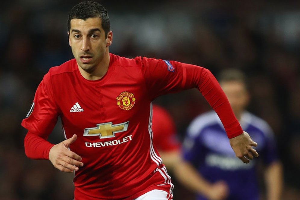 Mourinho Keluhkan Performa Mkhitaryan yang Menghilang saat Pertandingan Mourinho Keluhkan Performa Mkhitaryan yang Menghilang saat Pertandingan