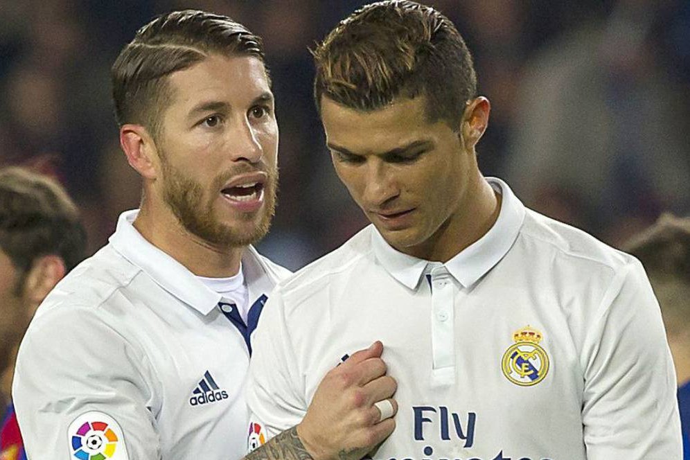 Ramos Enggan Sebut Ronaldo Sebagai Rekan Paling Hebat di Madrid Ramos Enggan Sebut Ronaldo Sebagai Rekan Paling Hebat di Madrid