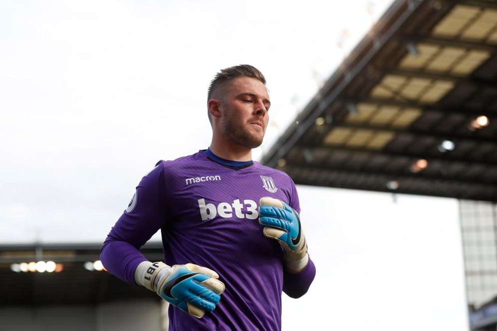 Courtois Pergi, Butland Jadi Buruan Utama Chelsea Courtois Pergi, Butland Jadi Buruan Utama Chelsea
