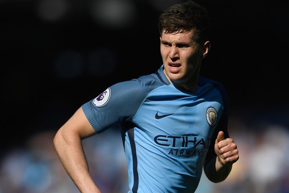 Stones: Guardiola Tuntun Saya ke Jalan yang Benar Stones: Guardiola Tuntun Saya ke Jalan yang Benar