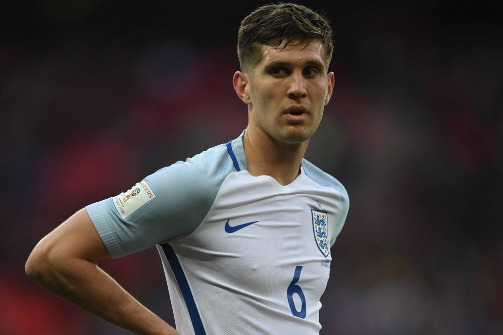 Southgate Percaya John Stones Bisa Jadi Gelandang Southgate Percaya John Stones Bisa Jadi Gelandang