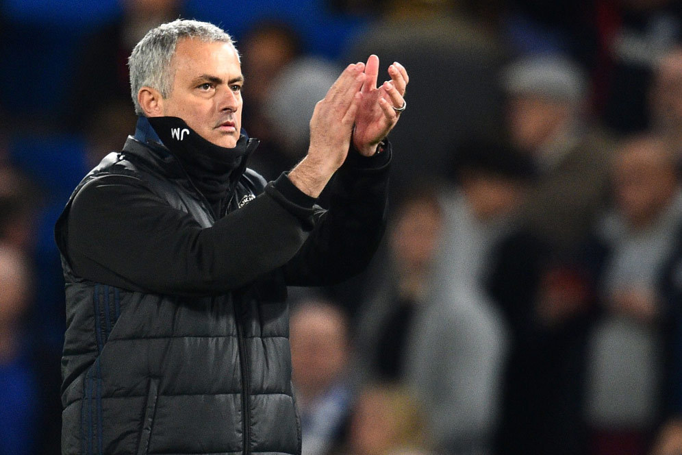 Mourinho Tak Kuasa Cegah Kepulangan Rooney ke Everton