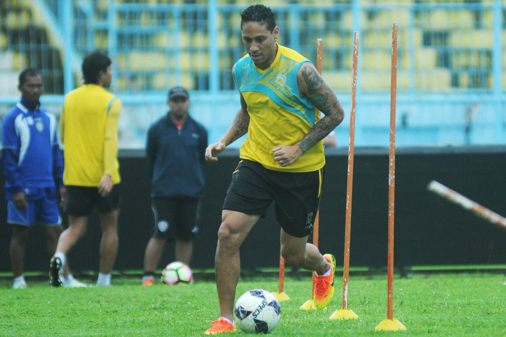 Kontra Perseru Jadi Penentuan Nasib Juan Pino