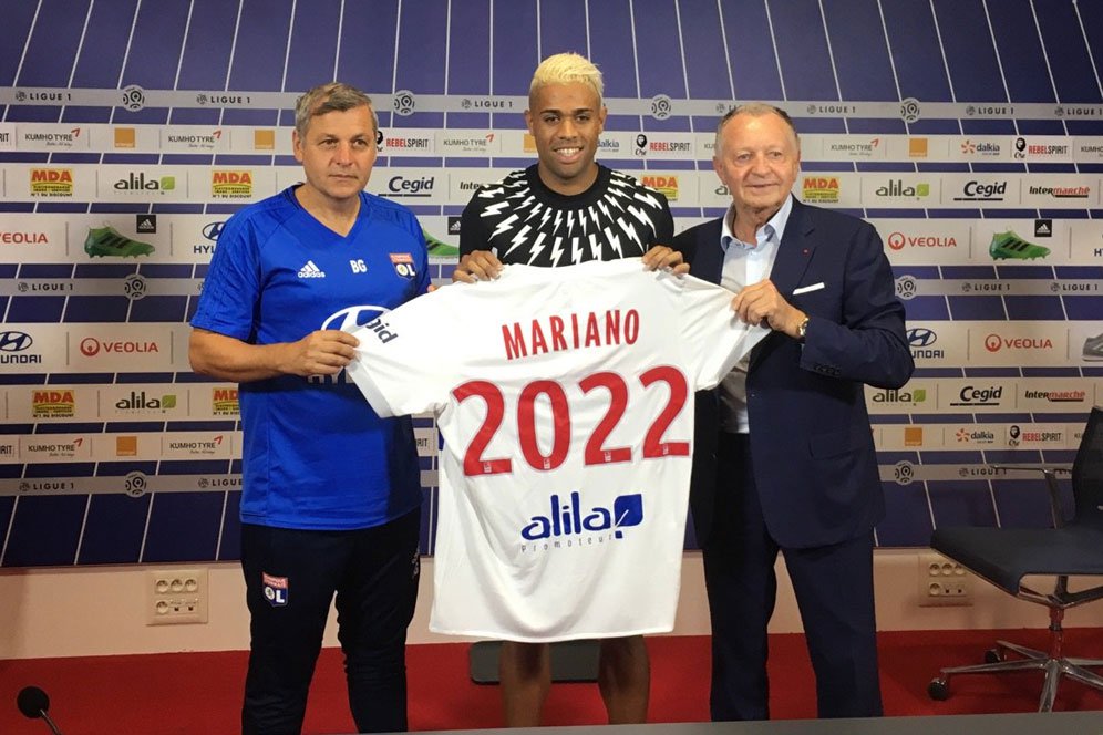 Tinggalkan Real Madrid, Mariano Resmi Gabung Lyon Tinggalkan Real Madrid, Mariano Resmi Gabung Lyon