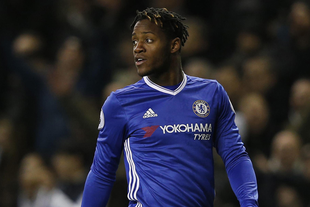 Batshuayi: Chelsea Mengalir di Darah Saya Batshuayi: Chelsea Mengalir di Darah Saya