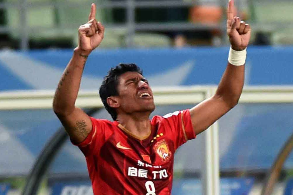 Barca Minta Valverde Bersiap Sambut Paulinho Barca Minta Valverde Bersiap Sambut Paulinho