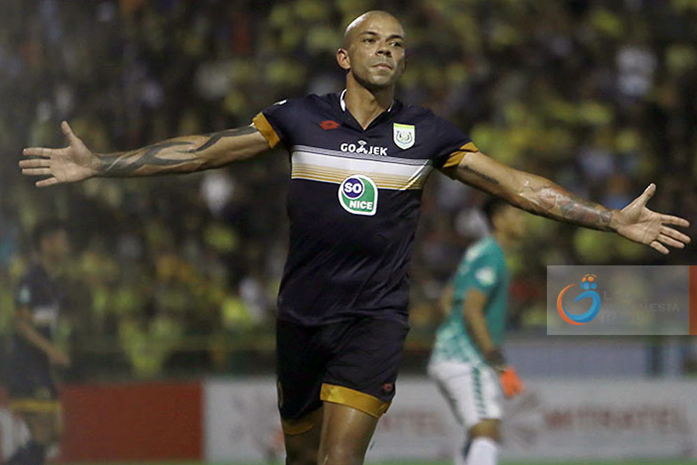 Ivan Carlos Terancam Absen Cukup Lama Ivan Carlos Terancam Absen Cukup Lama