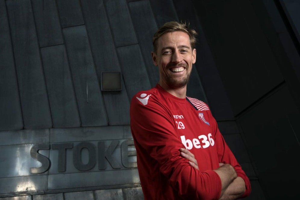 Chelsea Belum Tawar Crouch? Chelsea Belum Tawar Crouch?