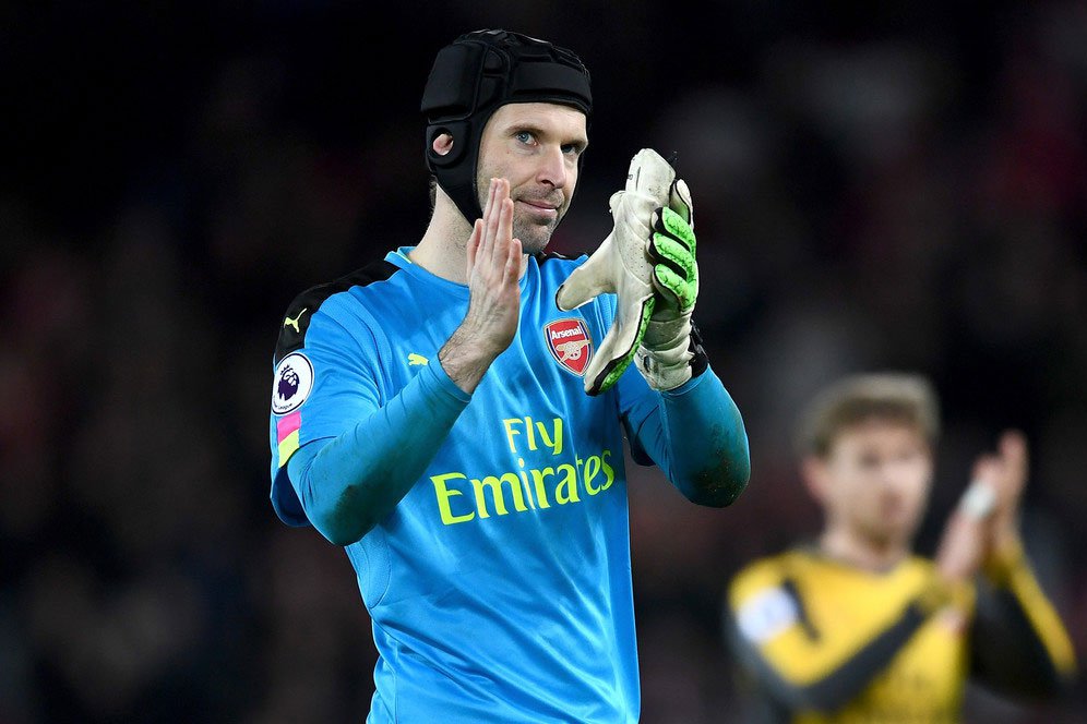 Lehmann: Arsenal Beruntung Punya Cech Lehmann: Arsenal Beruntung Punya Cech