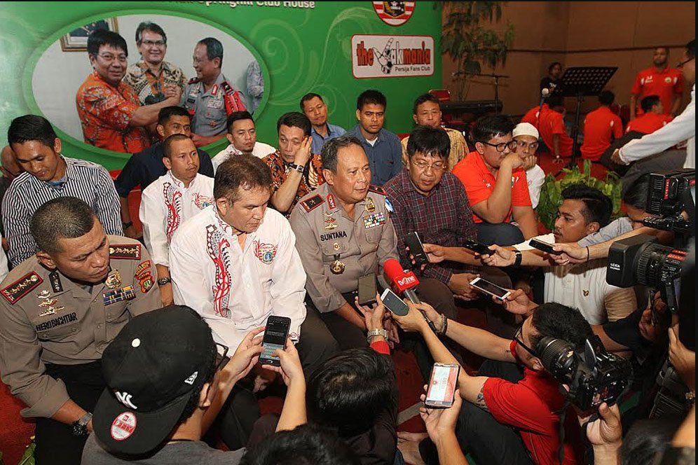 Jika Jakmania dan Bobotoh Terus Bentrok, Polisi Akan Tegas Jika Jakmania dan Bobotoh Terus Bentrok, Polisi Akan Tegas