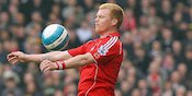 John Arne Riise dan Tendangan Keras yang Menghantui Alan Smith