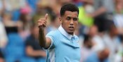 Redknapp Kirim Peringatan pada Eks MU Ini Redknapp Kirim Peringatan pada Eks MU Ini
