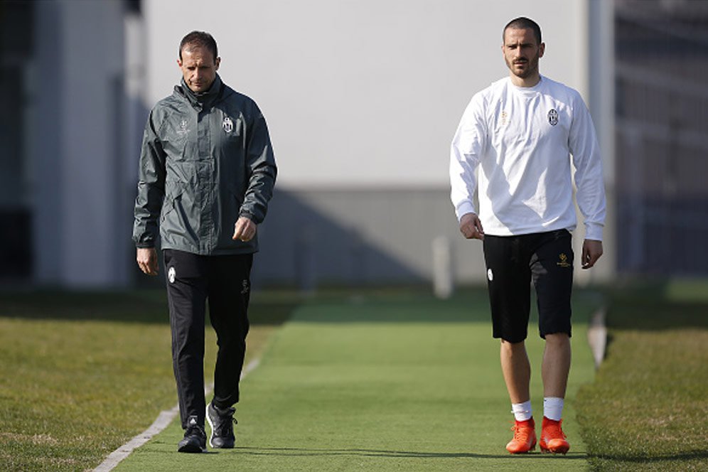 Allegri Merasa Bek Yang Ada Sudah Cukup Allegri Merasa Bek Yang Ada Sudah Cukup