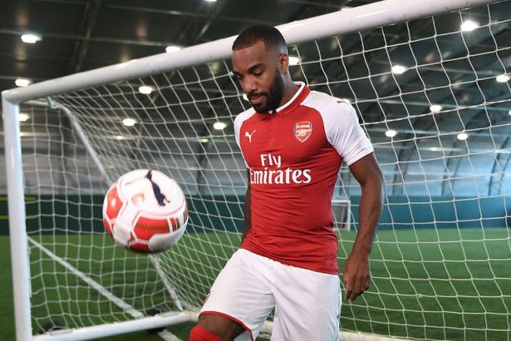 Lacazette ke Arsenal, Ini Reaksi Griezmann Lacazette ke Arsenal, Ini Reaksi Griezmann