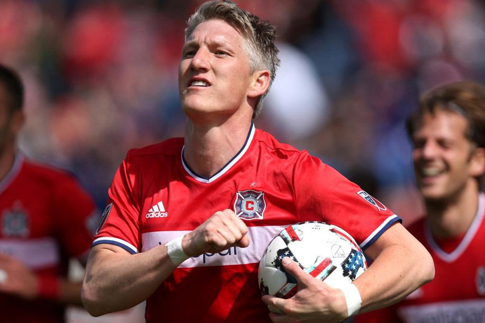 Schweinsteiger Bantah Dirinya Cedera Parah