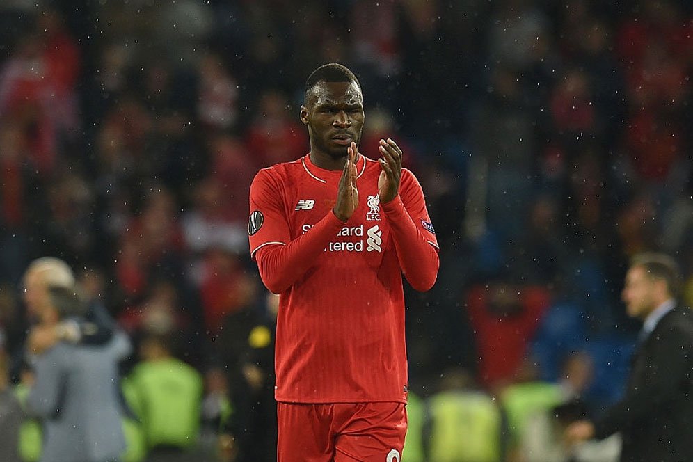 Everton Saingi Chelsea untuk Benteke Everton Saingi Chelsea untuk Benteke