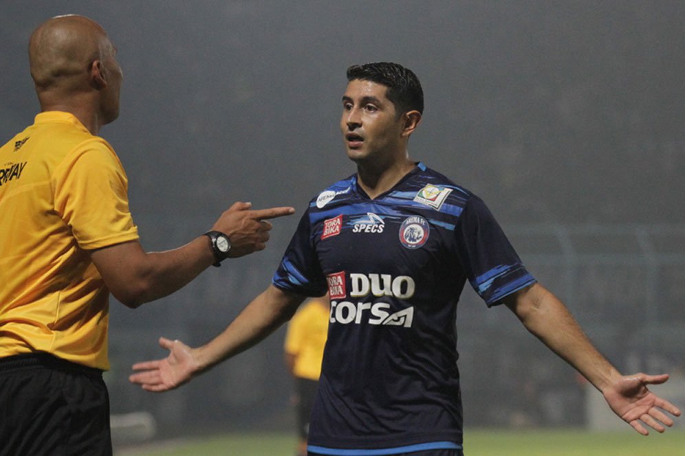 Esteban Vizcarra Sedih Tinggalkan Arema Esteban Vizcarra Sedih Tinggalkan Arema