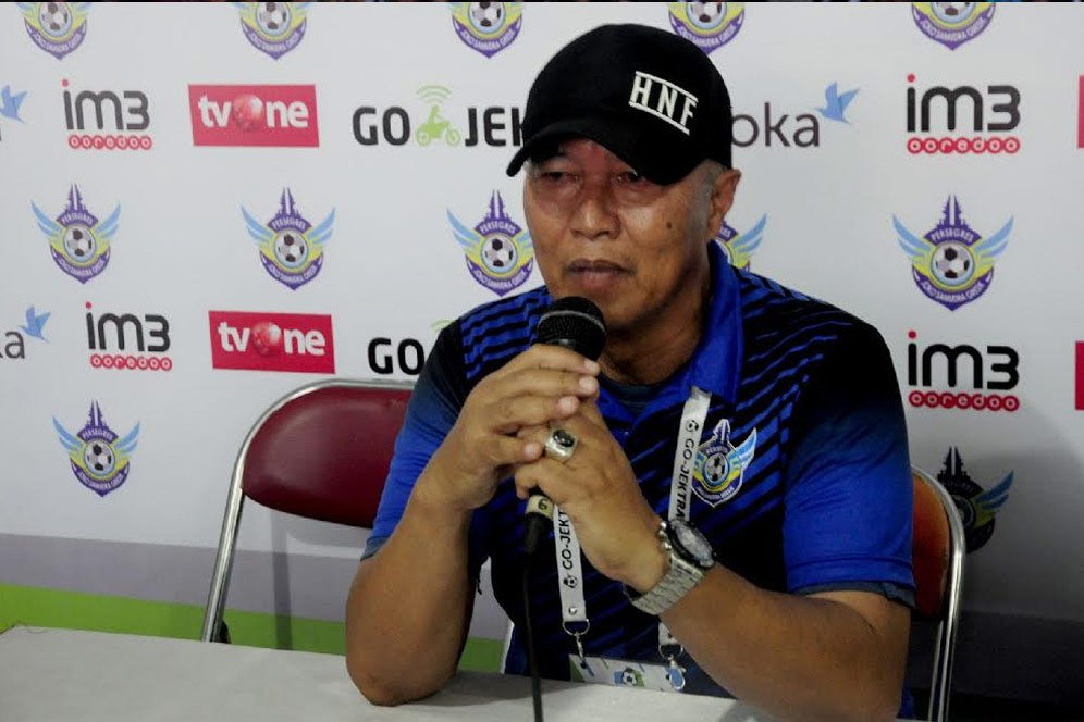 Hanafi Plototi Pertahanan dan Penyelesaian Akhir Persegres Hanafi Plototi Pertahanan dan Penyelesaian Akhir Persegres