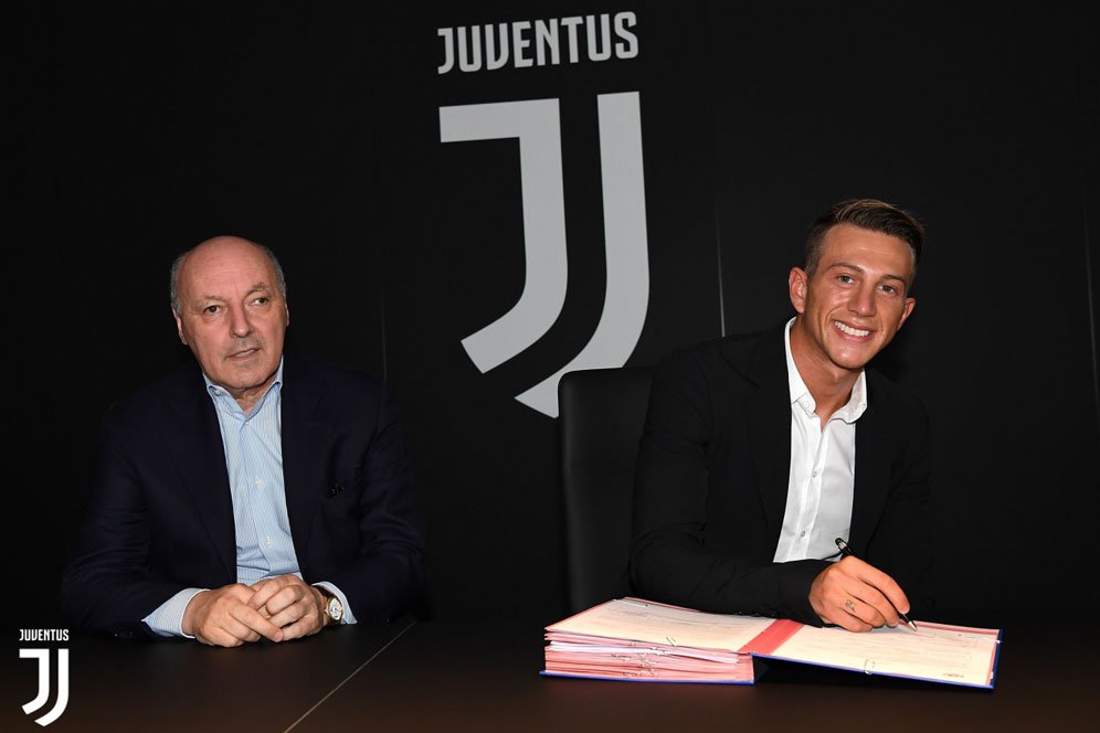 Bernardeschi Bahagia Gabung Juventus Bernardeschi Bahagia Gabung Juventus