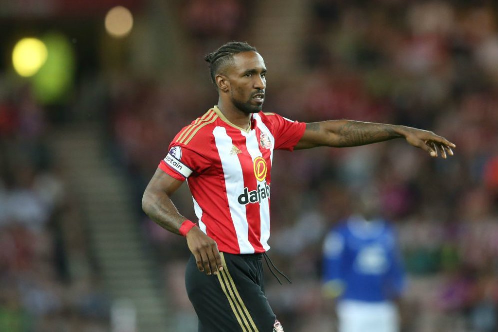 Pintu Tiga Singa Terbuka untuk Jermain Defoe Pintu Tiga Singa Terbuka untuk Jermain Defoe