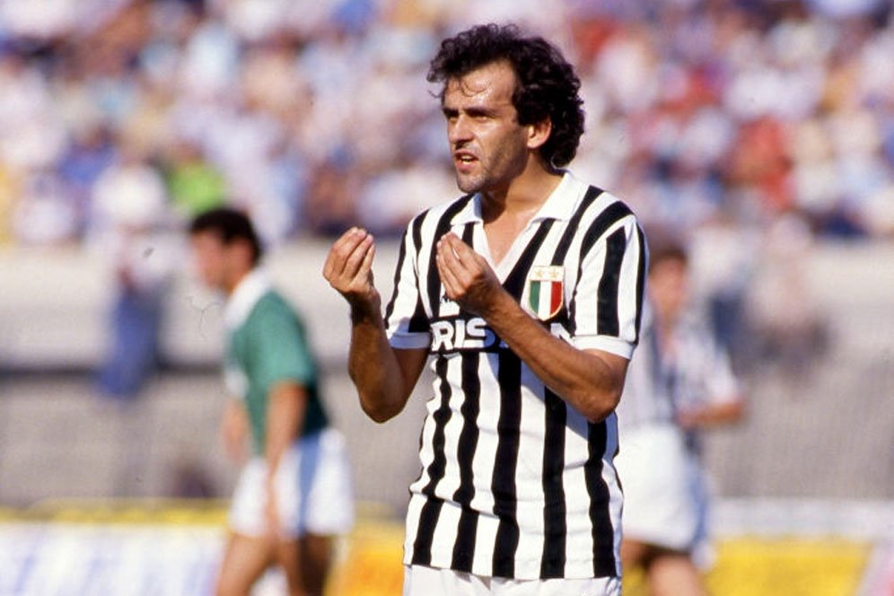 Platini: VAR Merusak Sepak Bola! Platini: VAR Merusak Sepak Bola!