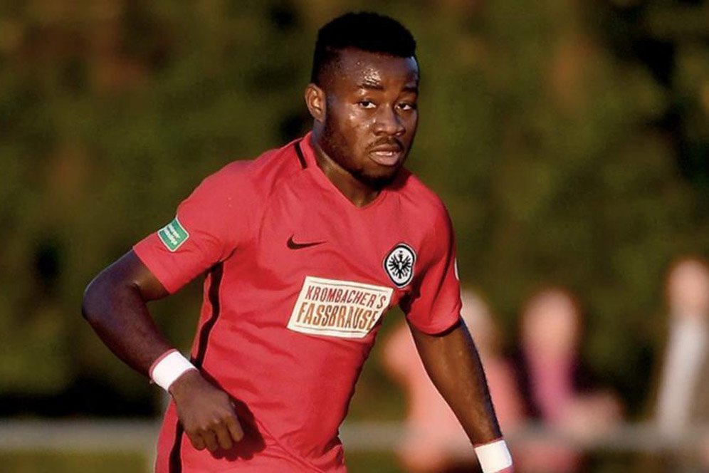 Nelson Mandela Resmi Dikontrak Klub Bundesliga Nelson Mandela Resmi Dikontrak Klub Bundesliga