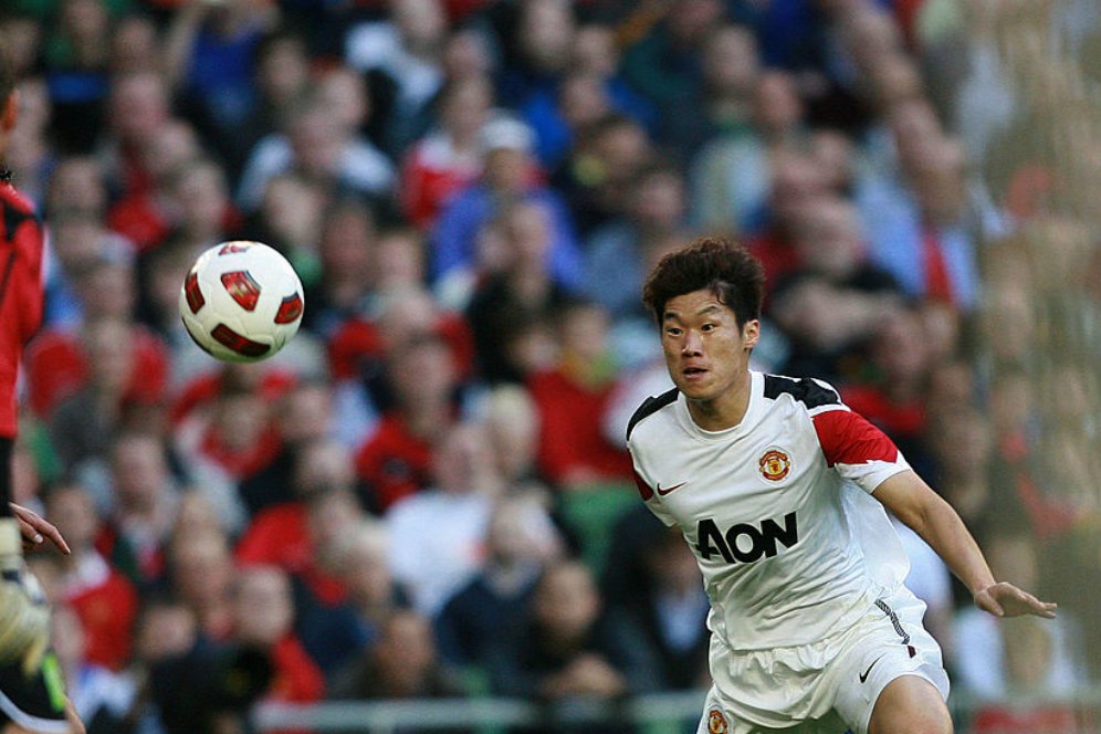 Ketika Park Ji-sung dengan Tenaga Nuklir Menjadi Anjing Penjaga Andrea Pirlo