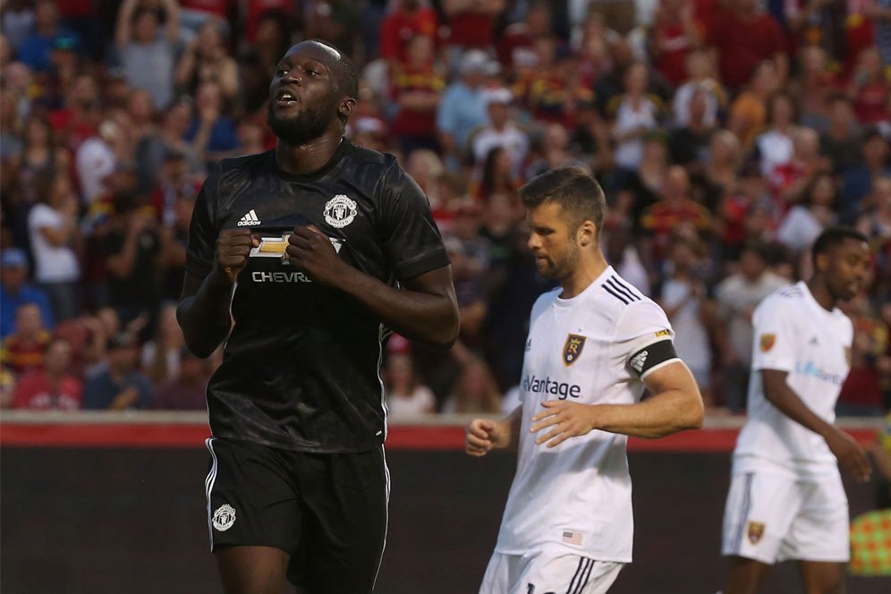 Lukaku Taburkan Garam di Luka Chelsea