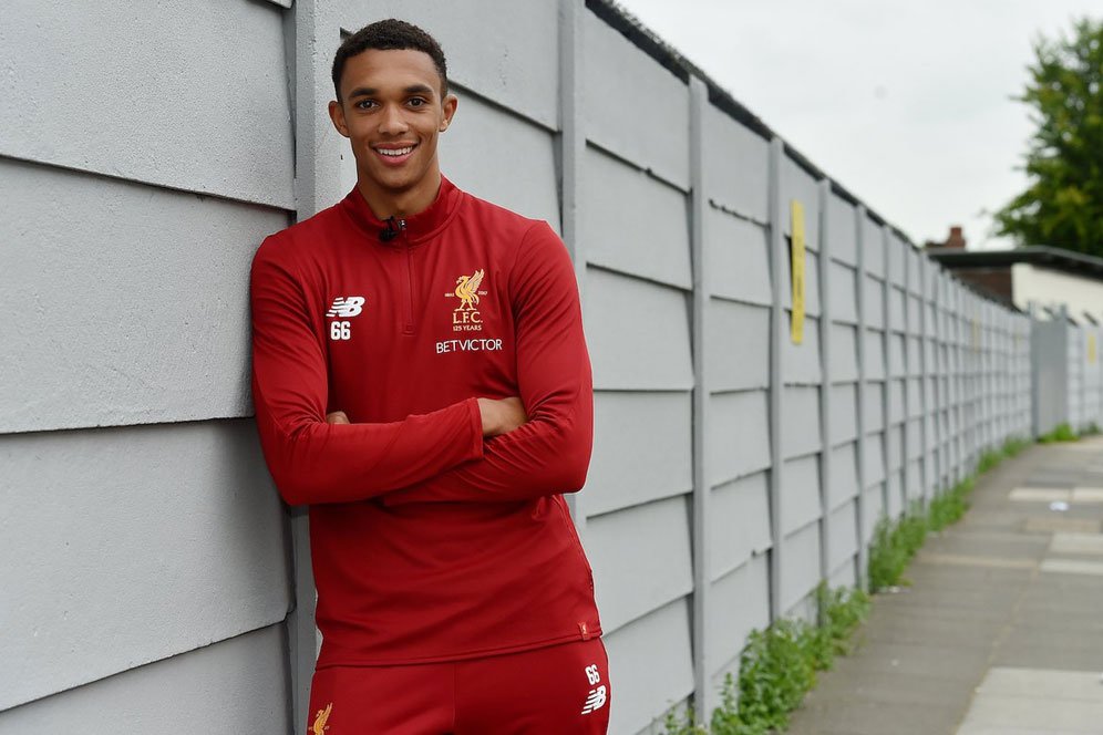 Liverpool Resmi Perpanjang Kontrak Alexander-Arnold Liverpool Resmi Perpanjang Kontrak Alexander-Arnold