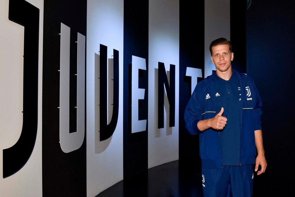 Szczesny Bicara Tentang Sulitnya Cagliari dan Talenta Kulusevski Szczesny Bicara Tentang Sulitnya Cagliari dan Talenta Kulusevski